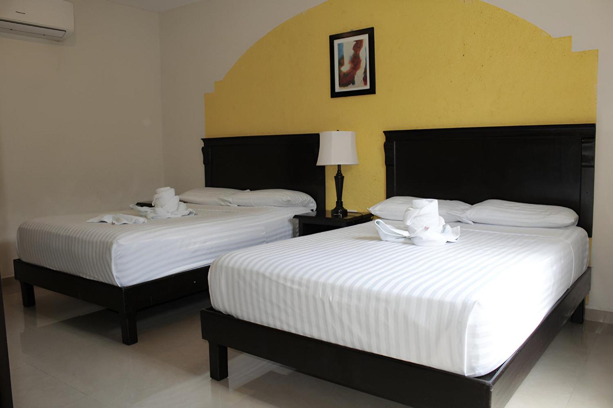 Hotel Quinta Marciala Mx Valladolid  Buitenkant foto