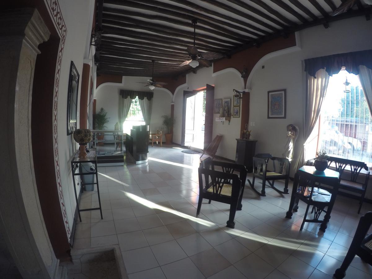 Hotel Quinta Marciala Mx Valladolid  Buitenkant foto
