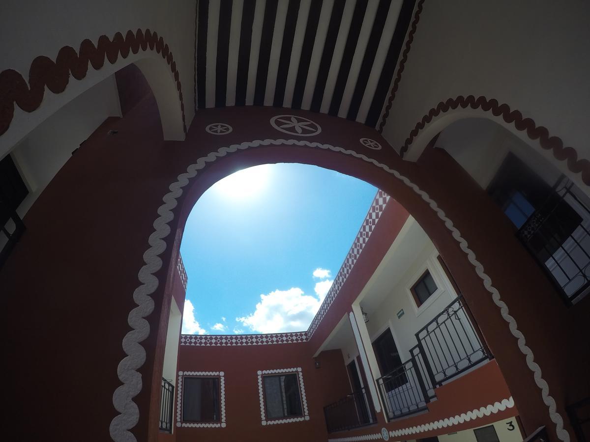 Hotel Quinta Marciala Mx Valladolid  Buitenkant foto