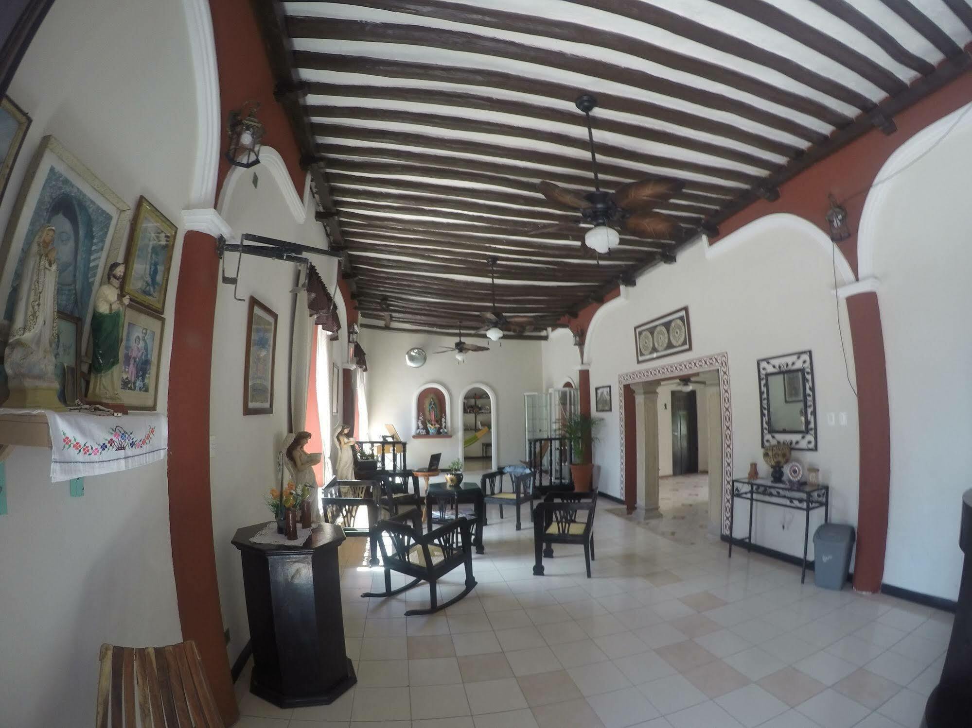 Hotel Quinta Marciala Mx Valladolid  Buitenkant foto