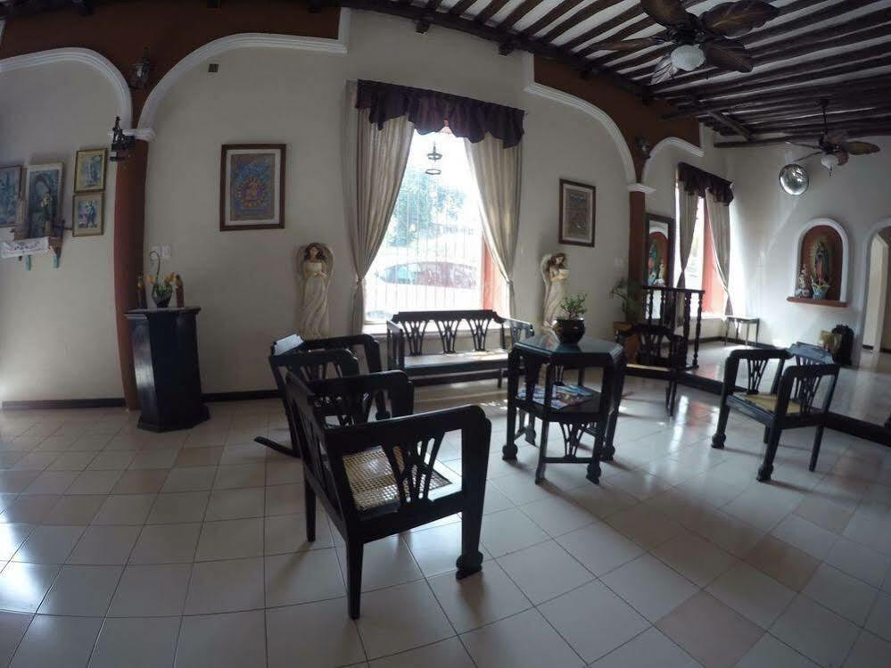 Hotel Quinta Marciala Mx Valladolid  Buitenkant foto