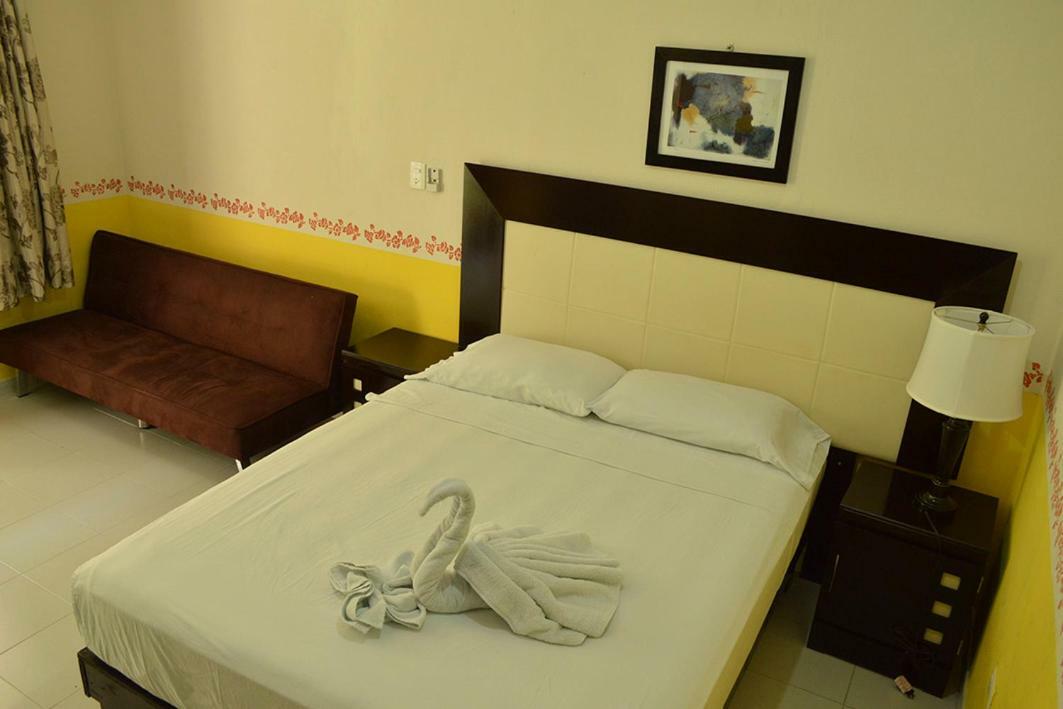 Hotel Quinta Marciala Mx Valladolid  Buitenkant foto
